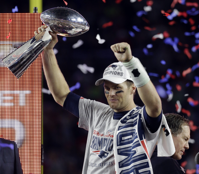 Tom Brady with Vince Lombardi Trophy